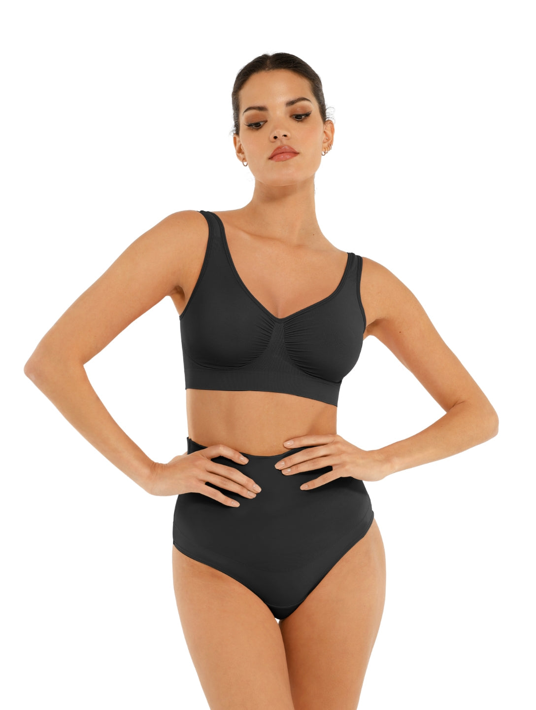 Soutien-gorge gainant à bretelles larges